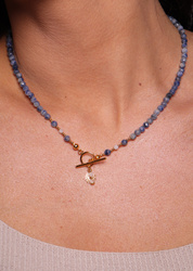 Sodalith- und Mondstein-Knopfkette mit Anhänger