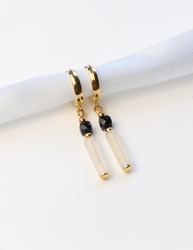 Ohrringe aus 925er Sterlingsilber, 24 Karat vergoldet – Schwarzer Turmalin, Weißer Achat