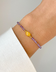 Armband aus Amethyst, Milch-Bernstein und Hämatit in Goldfarbe