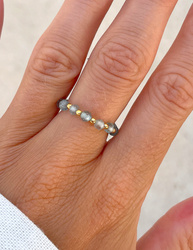 Elastischer Ring aus Apatit und 925er vergoldetem Silber